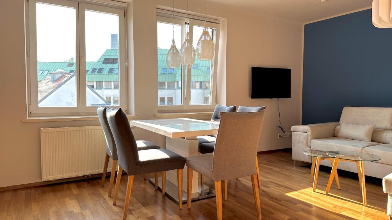 Homely Stay Apartment 2 Ζανκτ Πέλτεν Εξωτερικό φωτογραφία